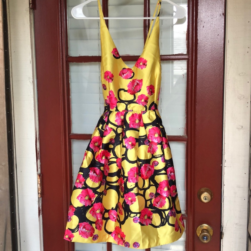 Cocktail Dress - Picture 1 of 8